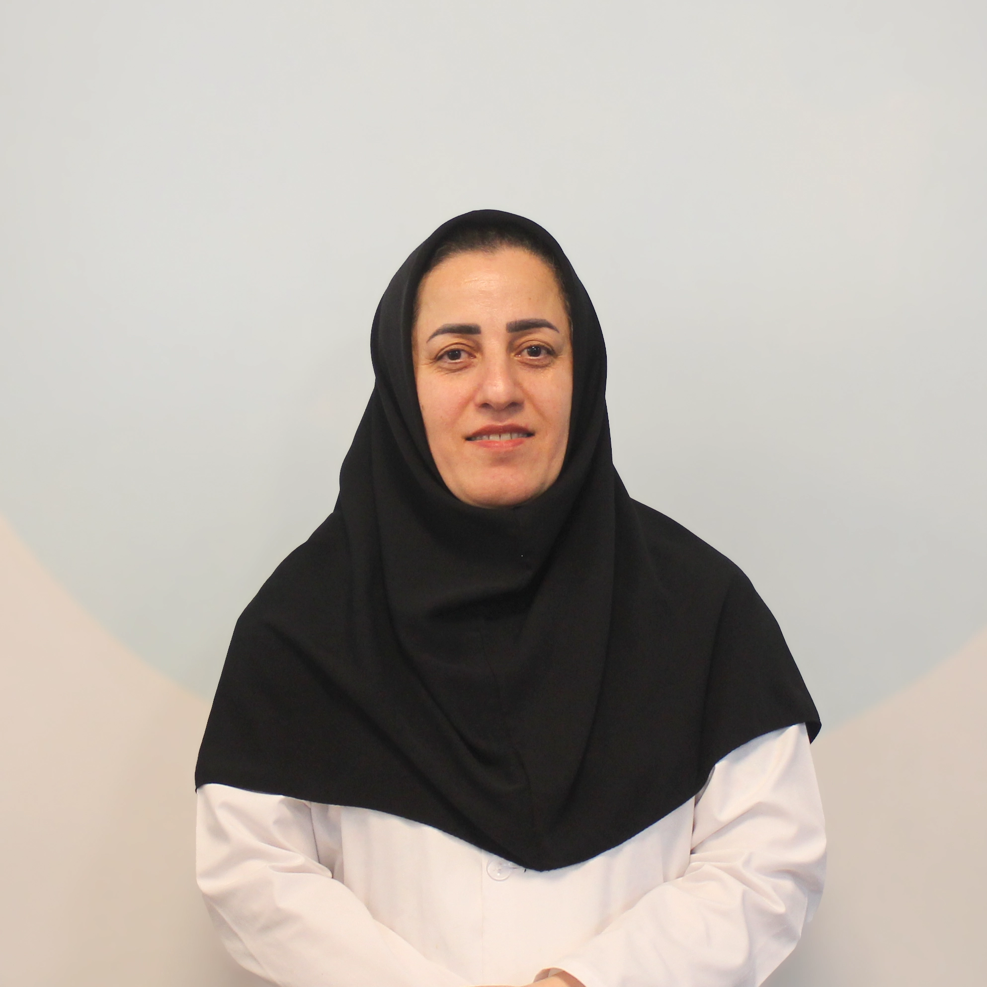 مینا نقدی پور